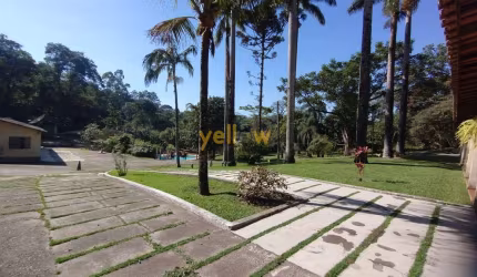 Chácara de luxo em Santa Isabel: 10 dormitórios sendo 10 suítes e 1.554m² de área útil
