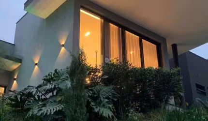 Casa de luxo em condomínio fechado em Arujá - 4 dormitórios, 7 banheiros e 486m² por R$ 5 milhões para venda ou locação