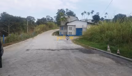 Galpão para Locação em Cachoeira - Santa Isabel: 900m², R$ 22.500