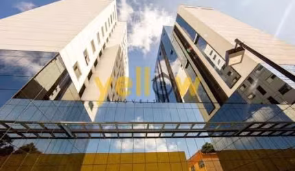 Salão para Locação em Arujá Center Ville - 66.99m² por R$5.962