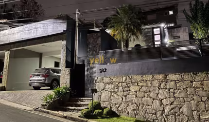Casa em Condomínio Fechado em Arujázinho IV - Arujá, SP