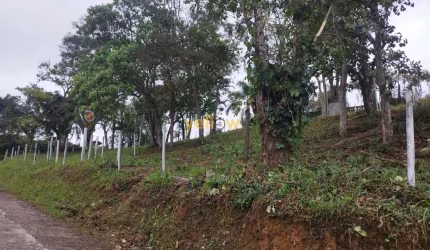 Terreno em Condomínio Sunset Village - Arujá 585m² à Venda