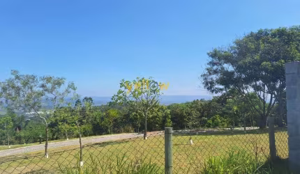 Terreno em Condomínio Entreserras, Santa Isabel