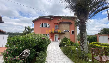 Casa em Condomínio Fechado em Condomínio Hills III - Arujá, SP