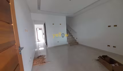 'Casa à Venda em Vila Itaqua Mirim - 3 Dormitórios e Suíte'