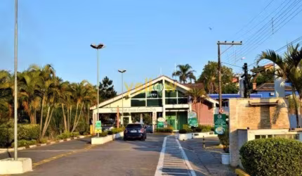 Casa em Condomínio Fechado em Arujá Country Club - Arujá, SP