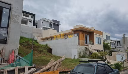Terreno à Venda em Cezar de Souza - Mogi das Cruzes por R$375k