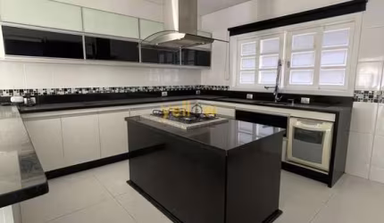 Venda: Casa em condomínio fechado no Residencial Real Park, Arujá. 4 dormitórios, 4 suítes por R$ 2.990.000,00.