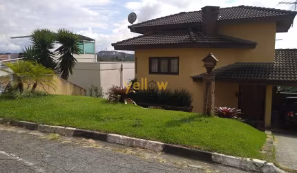 Casa à Venda em Arujá: 3 Dormitórios no Jardim Imperial