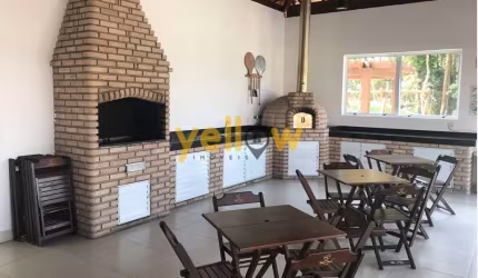 Casa em Condomínio em Arujá: 4 Suítes, 350m² por R$15.000