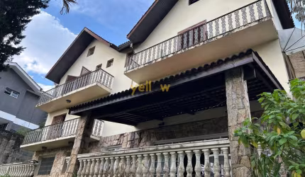 Casa Luxuosa em Condomínio Fechado em Arujá - 5 Dormitórios