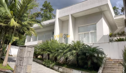 Casa em Condomínio Fechado em Arujázinho I, II e III - Arujá, SP