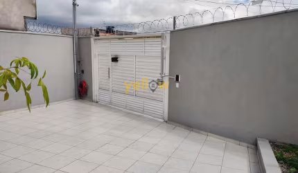 Casa de  77.7m² em  Estância Guatambu, Itaquaquecetuba. 2 suítes, 4 banheiros por R$ 450.000. Oportunidade!