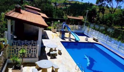 Chácara à Venda em Santa Isabel: 5 Dorms e 1500m² por R$590k