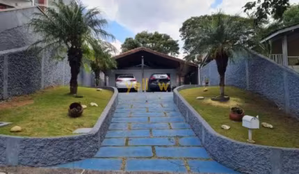 Casa térrea em Condomínio Fechado em Arujazinho IV, Arujá – 442m² à Venda