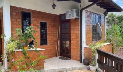 Casa com 3 quartos em condominio na Freguesia de Jacarepagua