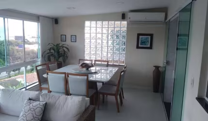 Casa com 4 quartos, sendo 2 suites, no Anil, em Jacarepagua