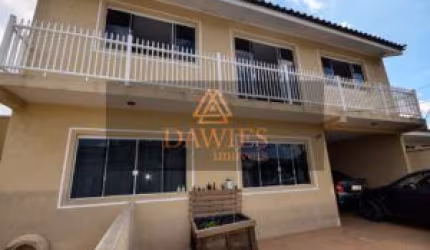 LINDA CASA NO MERCÚRIO COM 5 QUARTOS