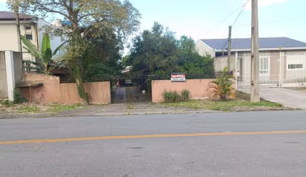 TERRENO NO BOQUERÂO