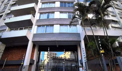 Apartamento de Alto Padrão no Edifício Torre - Centro de Curitiba