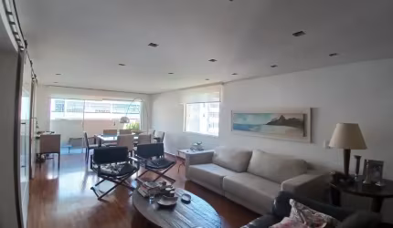 Cobertura triplex 3 suites Itaim Bibi Vendo