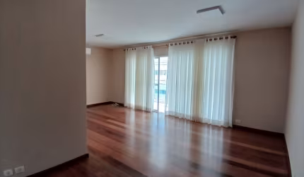 Alugo apto 3 dormitórios Paraiso