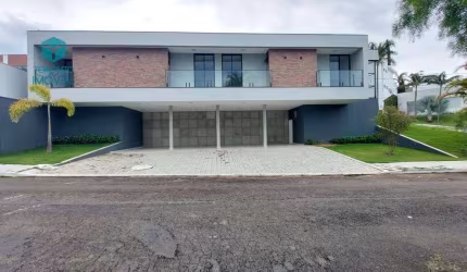 Casa com 4 suítes com varanda no Condomínio Spina Ville bairro São Pedro - Juiz de Fora MG