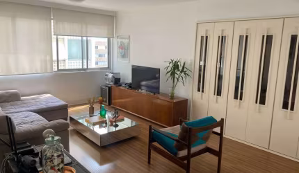 Apartamento para Venda em São Paulo, Itaim Bibi, 3 dormitórios, 1 suíte, 2 banheiros, 2 vagas