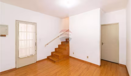 Sobrado à Venda na Cantidio Sampaio, Zona Norte de São Paulo com 2 dormitórios, 2 vagas, 180m² R$ 410.000,00