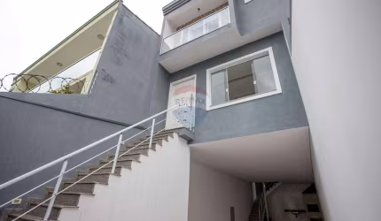 Sobrado à Venda em Pirituba,  3 Dormitórios e 5 Vagas de Garagem