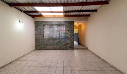 Sobrado Amplo a venda com 3 Suítes, Edícula e 2 Vagas – Jardim do Tiro - R$ 800.000,00