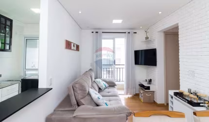 Apartamento com Sacada e 2 Dormitórios a Venda no Condomínio Vivere City Jaraguá Residencial Clube
