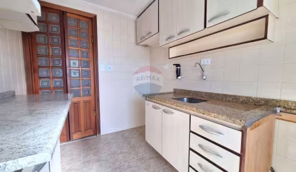 Apartamento à locação com 2 dormitórios, 48 m², e vaga fixa, na Zona Norte de São Paulo.