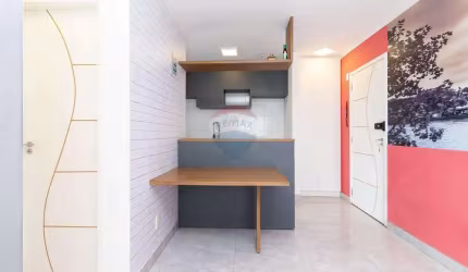 Apartamento com Sacada e 2 dormitórios 1 Suíte à venda no Condomínio New City Three