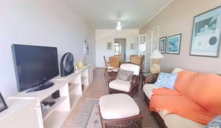 Apartamento com 3 dormitórios à venda, 110 m² por R$ 645.000,00 - Enseada - Guarujá/SP