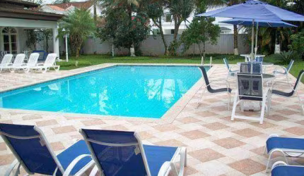 Casa com 4 dormitórios à venda, 1000 m² por R$ 3.500.000,00 - Acapulco - Guarujá/SP