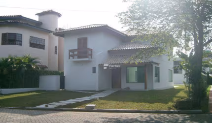 Casa com 3 dormitórios à venda, 250 m² por R$ 2.250.000,00 - Pernambuco II - Guarujá/SP