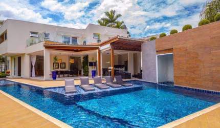 Casa com 6 dormitórios à venda, 685 m² por R$ 13.900.000,00 - Acapulco - Guarujá/SP