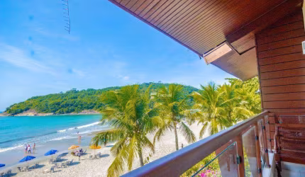 Casa com 5 dormitórios à venda, 450 m² por R$ 6.500.000,00 - Praia de Pernambuco - Guarujá/SP