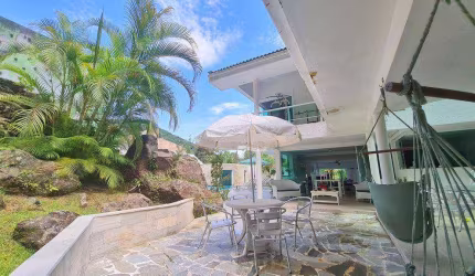 Casa com 5 dormitórios à venda, 400 m² por R$ 3.500.000,00 - Albamar - Guarujá/SP