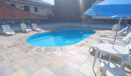 Apartamento com 3 dormitórios à venda, 145 m² por R$ 800.000,00 - Pitangueiras - Guarujá/SP