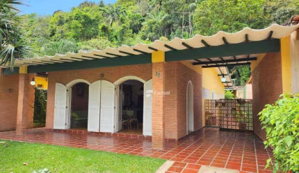 Casa com 3 dormitórios à venda, 148 m² por R$ 790.000,00 - Albamar - Guarujá/SP