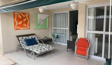 Apartamento com 2 dormitórios à venda, 108 m² por R$ 700.000,00 - Enseada - Guarujá/SP