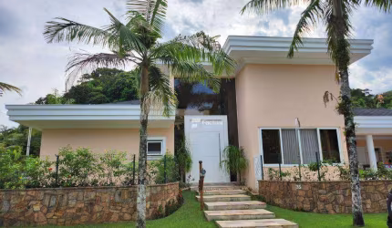 Casa com 4 dormitórios à venda, 294 m² por R$ 2.700.000,00 - Pernambuco II - Guarujá/SP