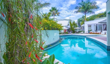 Casa com 5 dormitórios à venda, 571 m² por R$ 4.500.000,00 - Pernambuco I - Guarujá/SP