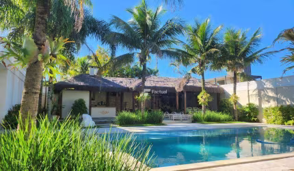 Casa com 7 dormitórios à venda, 580 m² por R$ 3.980.000,00 - Praia de Pernambuco - Guarujá/SP