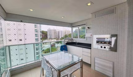Apartamento à venda na Praia da Enseada - Guarujá / SP.