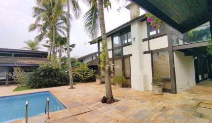 Casa com 4 dormitórios à venda, 480 m² por R$ 1.800.000,00 - Enseada - Guarujá/SP