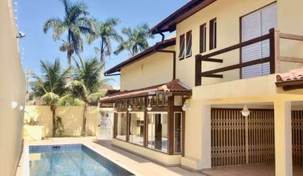 Casa com 5 dormitórios à venda, 240 m² por R$ 1.590.000,00 - Enseada - Guarujá/SP