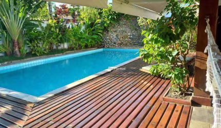 Casa disponível para venda e locação anual - Enseada - Guarujá/SP.